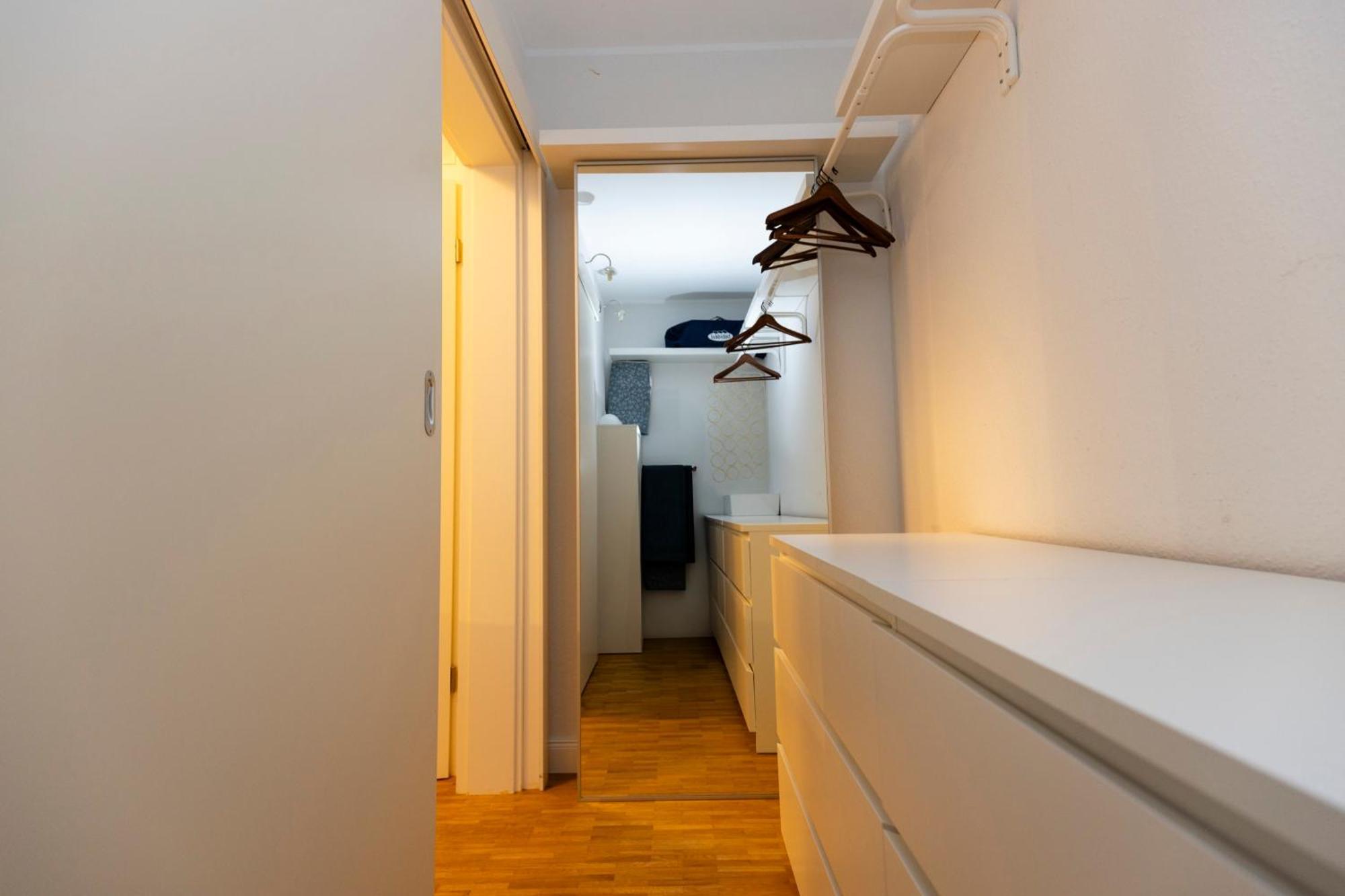Smartfewo - - Zentral - Terrasse - Parkplatz Apartment *